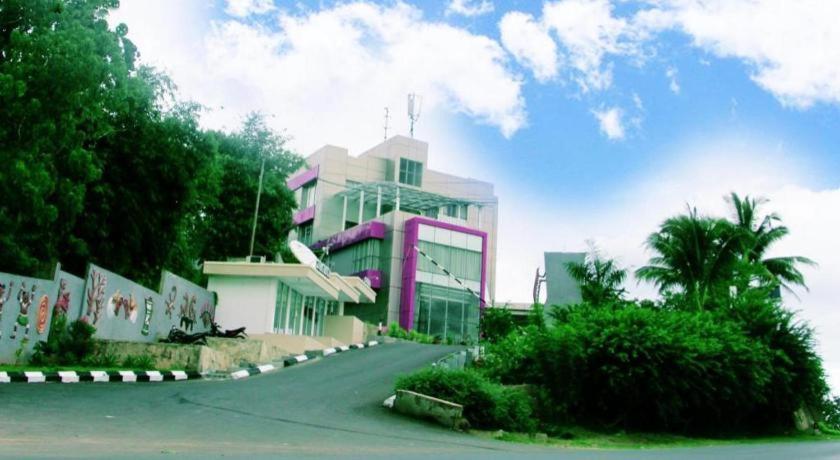 The Belagri Hotel And Convention Sorong Exterior foto