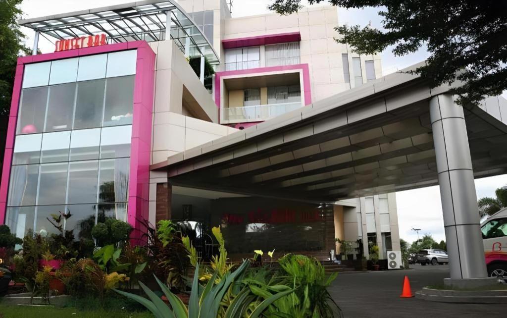 The Belagri Hotel And Convention Sorong Exterior foto